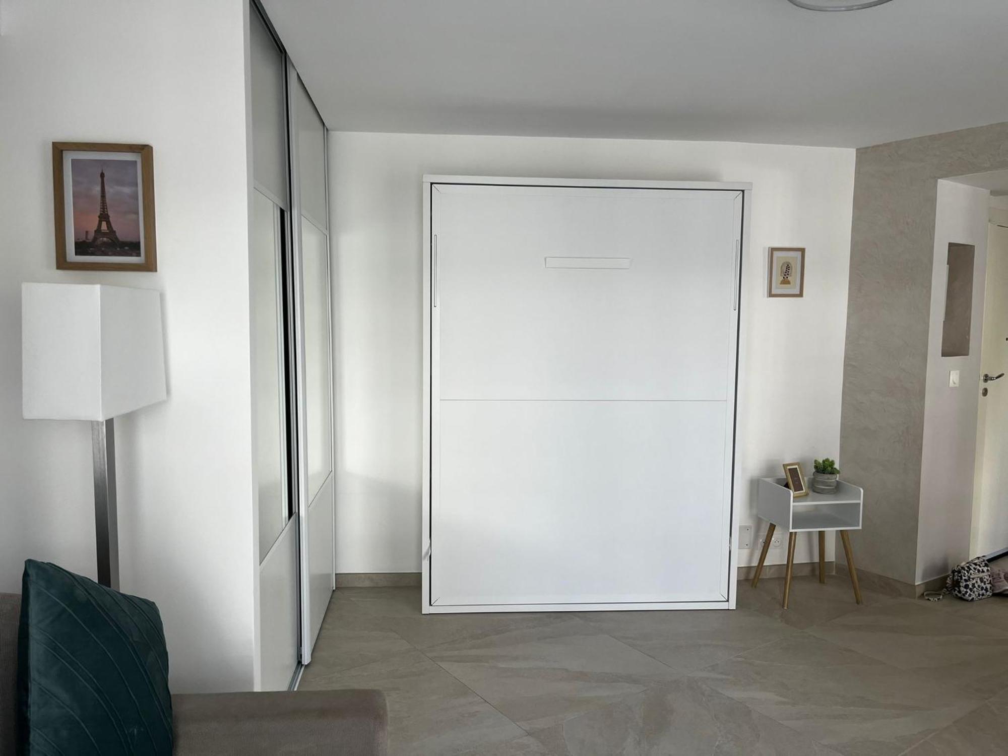 Charmant Studio - Centre Ville De Cannes Exterior photo